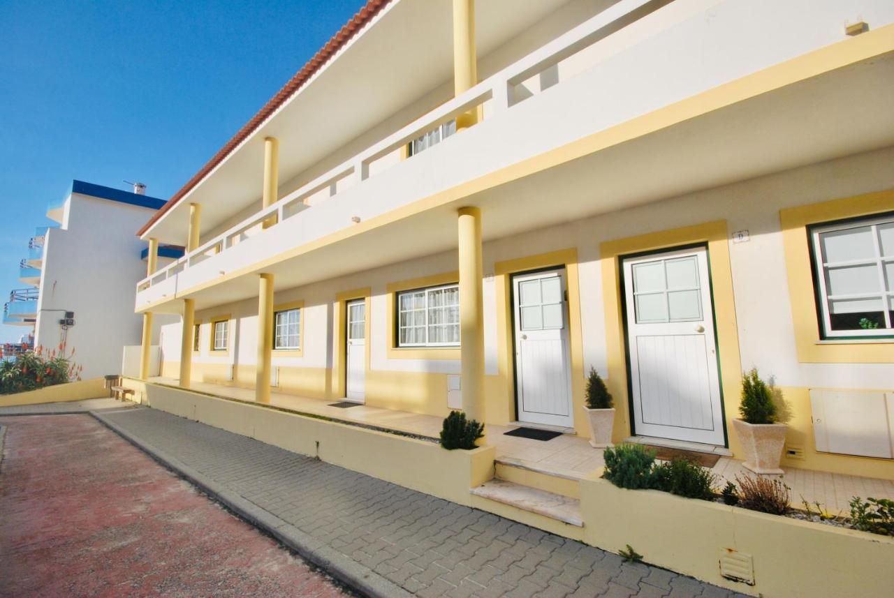 Catarina House - Baleal Beach, Balcony, Pool Ferrel  Exterior foto