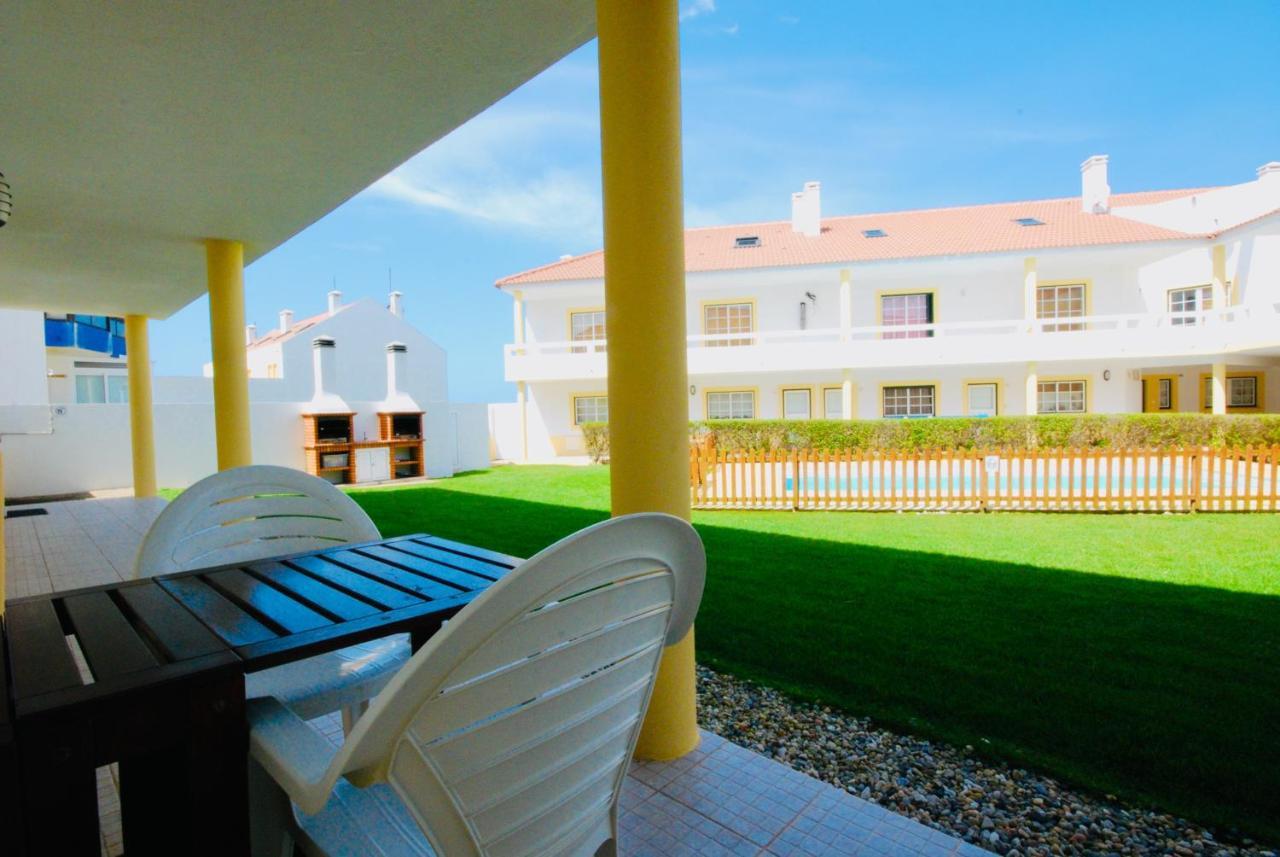 Catarina House - Baleal Beach, Balcony, Pool Ferrel  Exterior foto