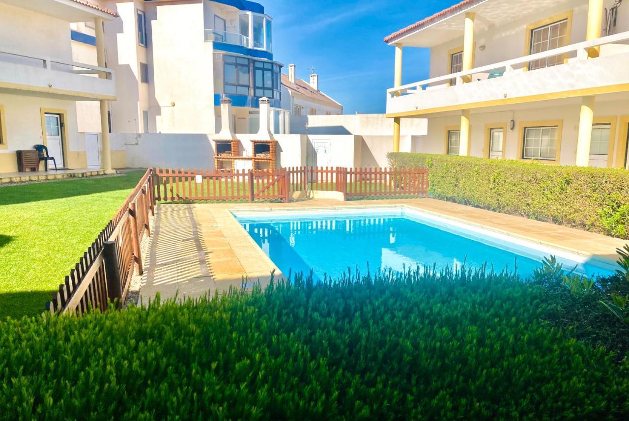 Catarina House - Baleal Beach, Balcony, Pool Ferrel  Exterior foto